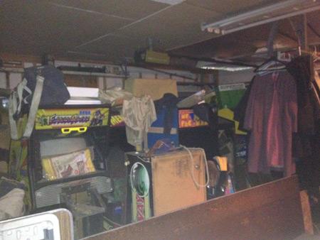 Arcade Operator's Garage - Photo 2