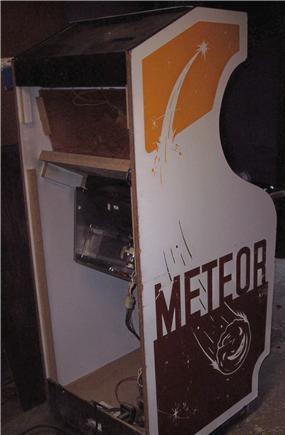 Omni Video Meteor Cabinet - Side / Back