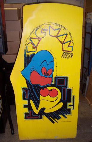 Pac-man arcade cabinet right side
